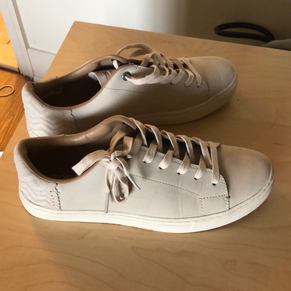 Toms Lenox shoes women’s 8.5